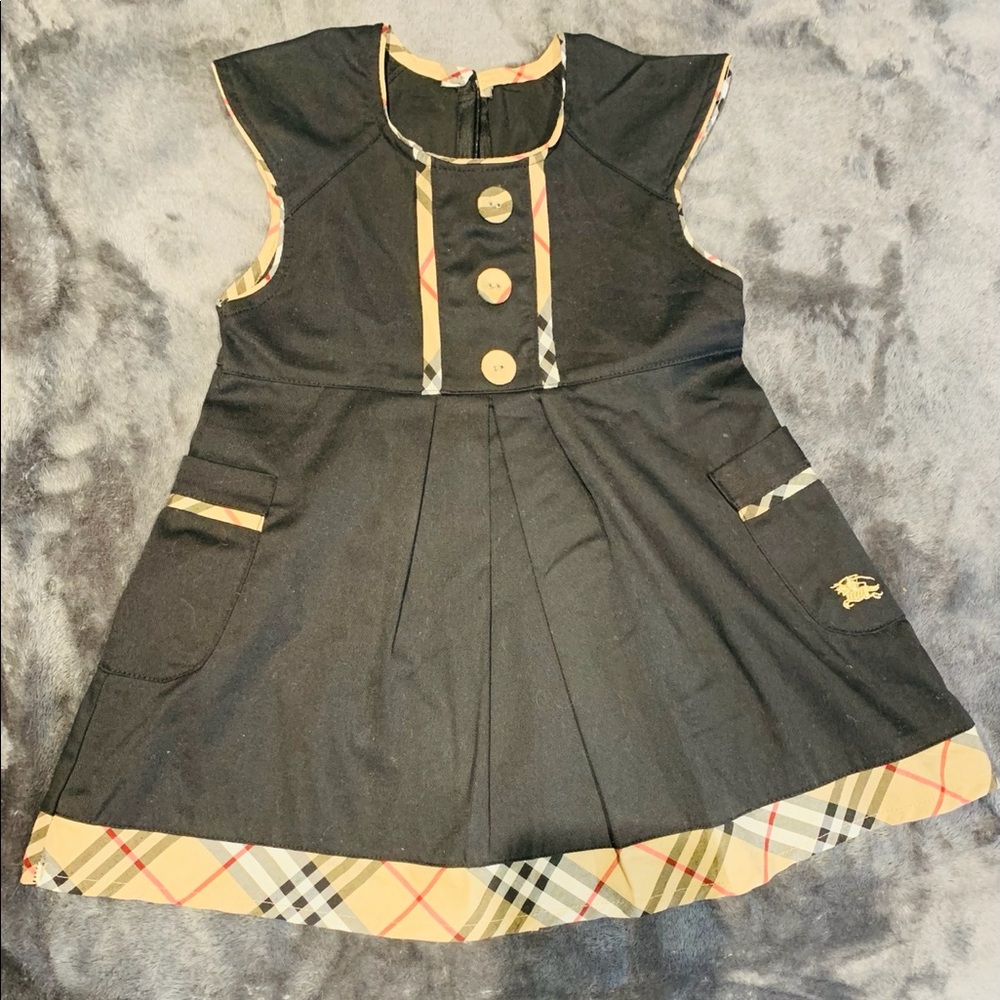 Authentic Burberry Little Girls Dress Size 5